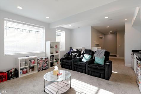 806 Shelby Street Indianapolis IN 46203