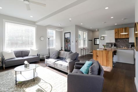 806 Shelby Street Indianapolis IN 46203