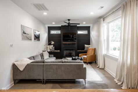 2460 E 99th Street Carmel IN 46280