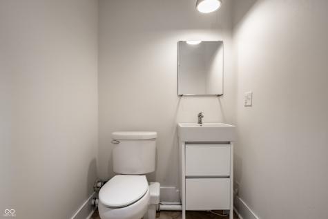 2460 E 99th Street Carmel IN 46280