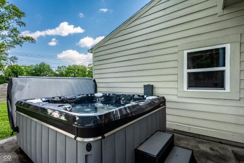 2460 E 99th Street Carmel IN 46280