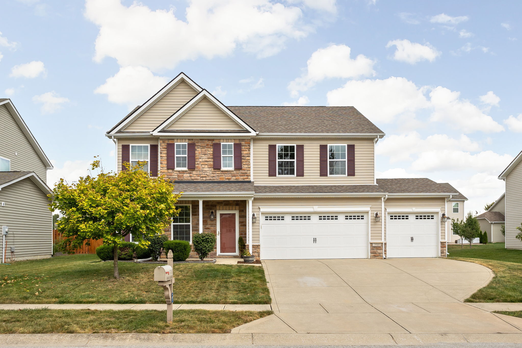 7737 Chestnut Eagle Court Zionsville IN 46077