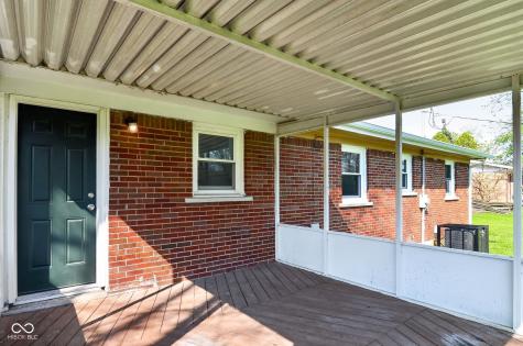 4909 E 42nd Street Indianapolis IN 46226