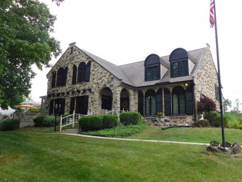 6239 Avalon Lane Indianapolis IN 46220