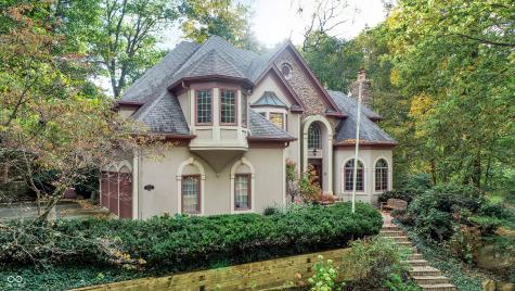 8019 Traders Hollow Lane Indianapolis IN 46278