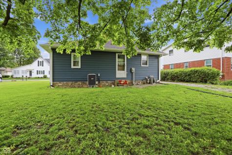 12 E North Street New Palestine IN 46163