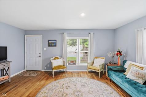 12 E North Street New Palestine IN 46163