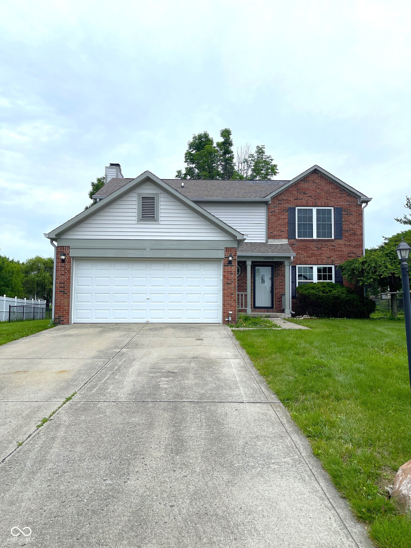 10522 Creekside Woods Drive Indianapolis IN 46239
