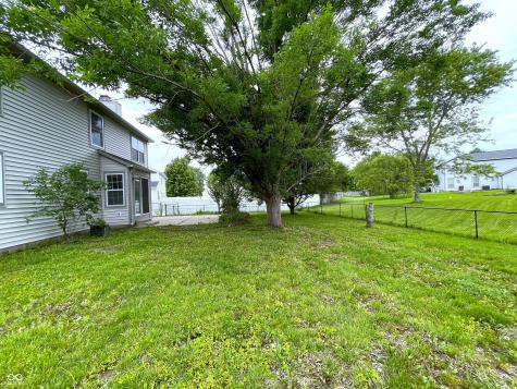 10522 Creekside Woods Drive Indianapolis IN 46239