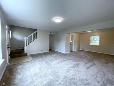 10522 Creekside Woods Drive Indianapolis IN 46239