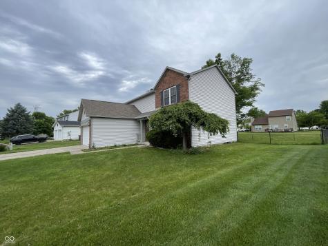 10522 Creekside Woods Drive Indianapolis IN 46239