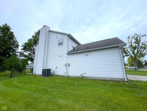 10522 Creekside Woods Drive Indianapolis IN 46239