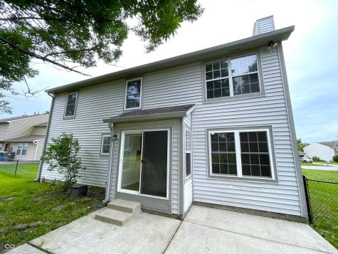 10522 Creekside Woods Drive Indianapolis IN 46239