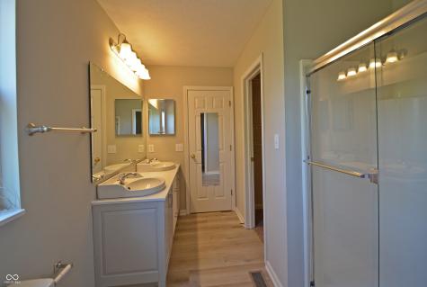 10315 Packard Drive Fishers IN 46037