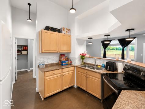2138 S State Road 67 Paragon IN 46166