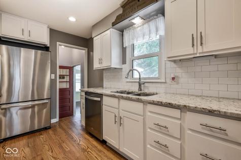 220 1st Avenue SE Carmel IN 46032