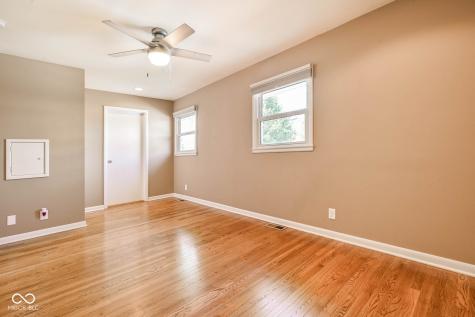 220 1st Avenue SE Carmel IN 46032
