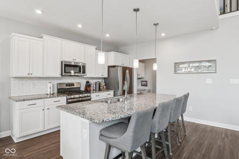 6543 Eagles Nest Lane Mccordsville IN 46055