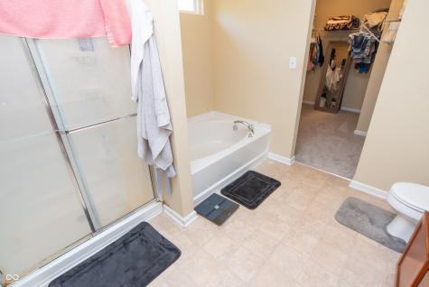5151 Sandwood Drive Indianapolis IN 46235