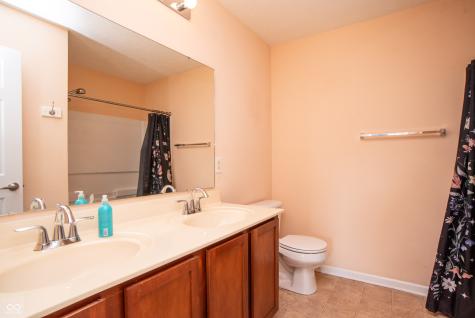 5151 Sandwood Drive Indianapolis IN 46235