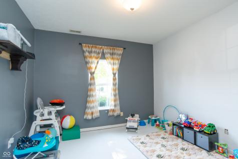 5151 Sandwood Drive Indianapolis IN 46235