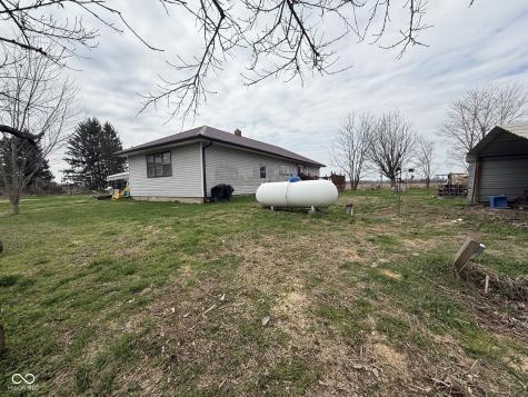 10074 N 400 W Carthage IN 46115