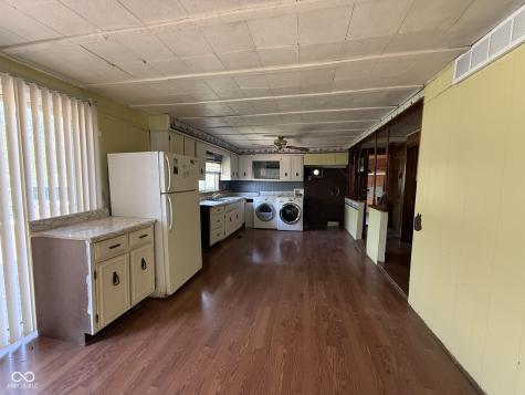 10074 N 400 W Carthage IN 46115