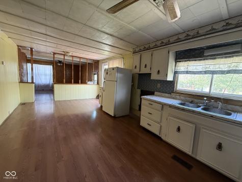 10074 N 400 W Carthage IN 46115
