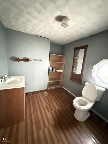 10074 N 400 W Carthage IN 46115