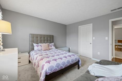 13248 Blacktern Way Carmel IN 46033
