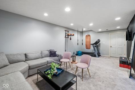 13248 Blacktern Way Carmel IN 46033