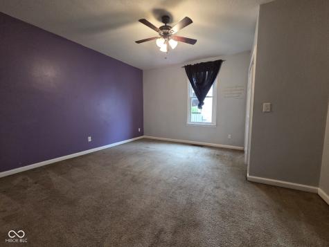 615 W Oak Street Seymour IN 47274
