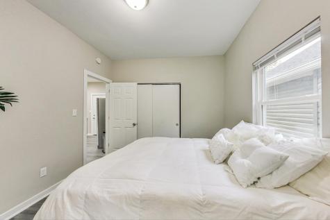 2820 Indianapolis Avenue Indianapolis IN 46208