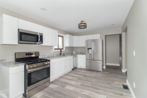 1554 W 1000 N Fortville IN 46040