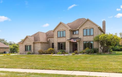 69 Woodfield Green Danville IN 46122