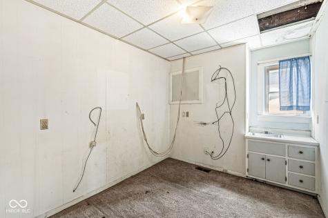 4917 W 15th Street Speedway IN 46224
