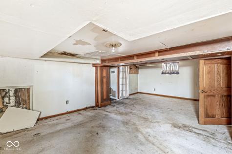 4917 W 15th Street Speedway IN 46224