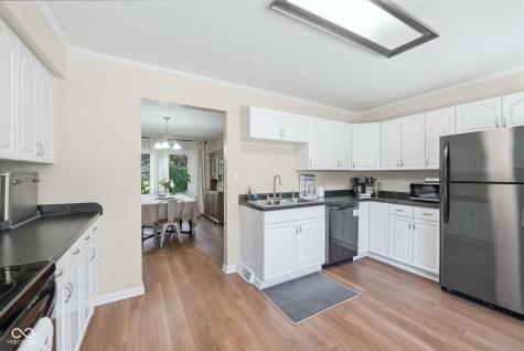 305 N East Street Plainfield IN 46168