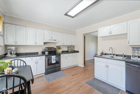 305 N East Street Plainfield IN 46168