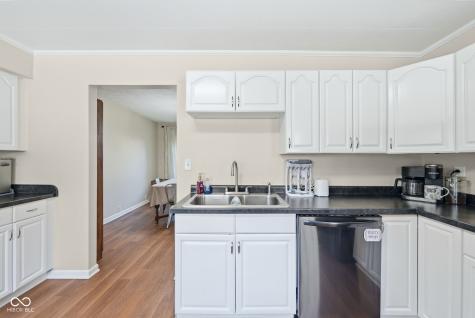 305 N East Street Plainfield IN 46168