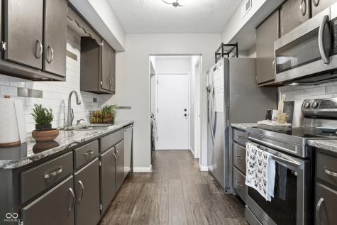 339 E Saint Clair Street Indianapolis IN 46202