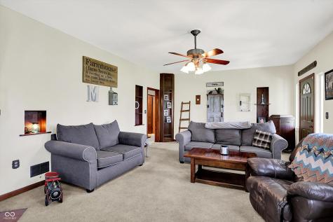 1926 S Jackson Street Frankfort IN 46041