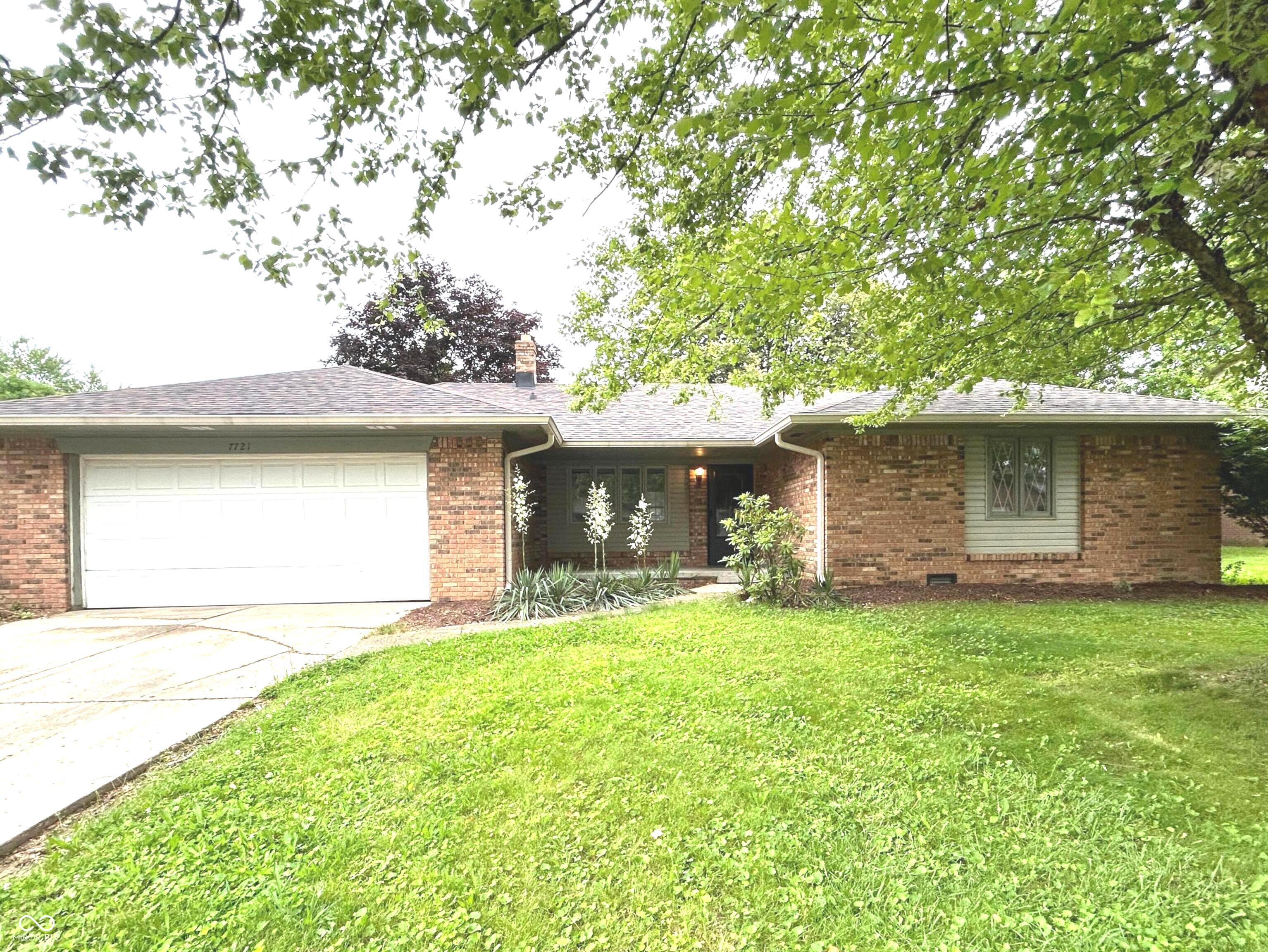 7721 Hollybrook Lane Indianapolis IN 46227