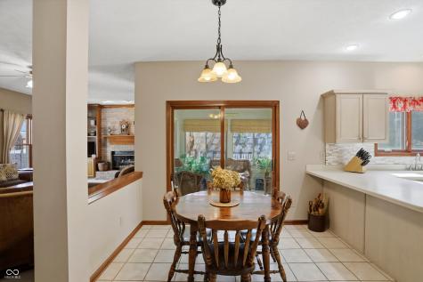 370 Shades Court Carmel IN 46032