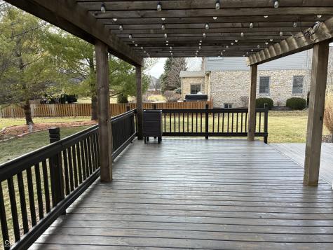 370 Shades Court Carmel IN 46032