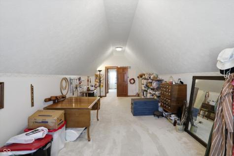 370 Shades Court Carmel IN 46032
