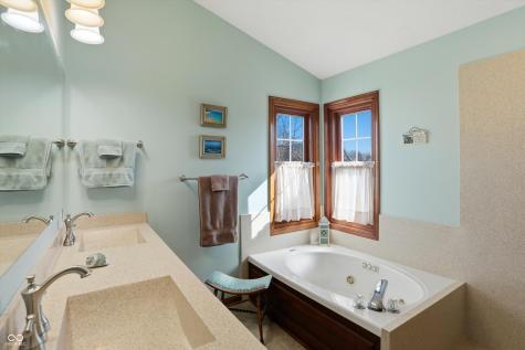 370 Shades Court Carmel IN 46032