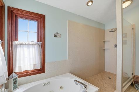 370 Shades Court Carmel IN 46032