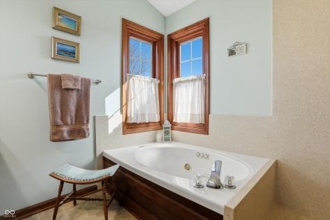 370 Shades Court Carmel IN 46032