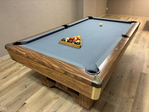 370 Shades Court Carmel IN 46032